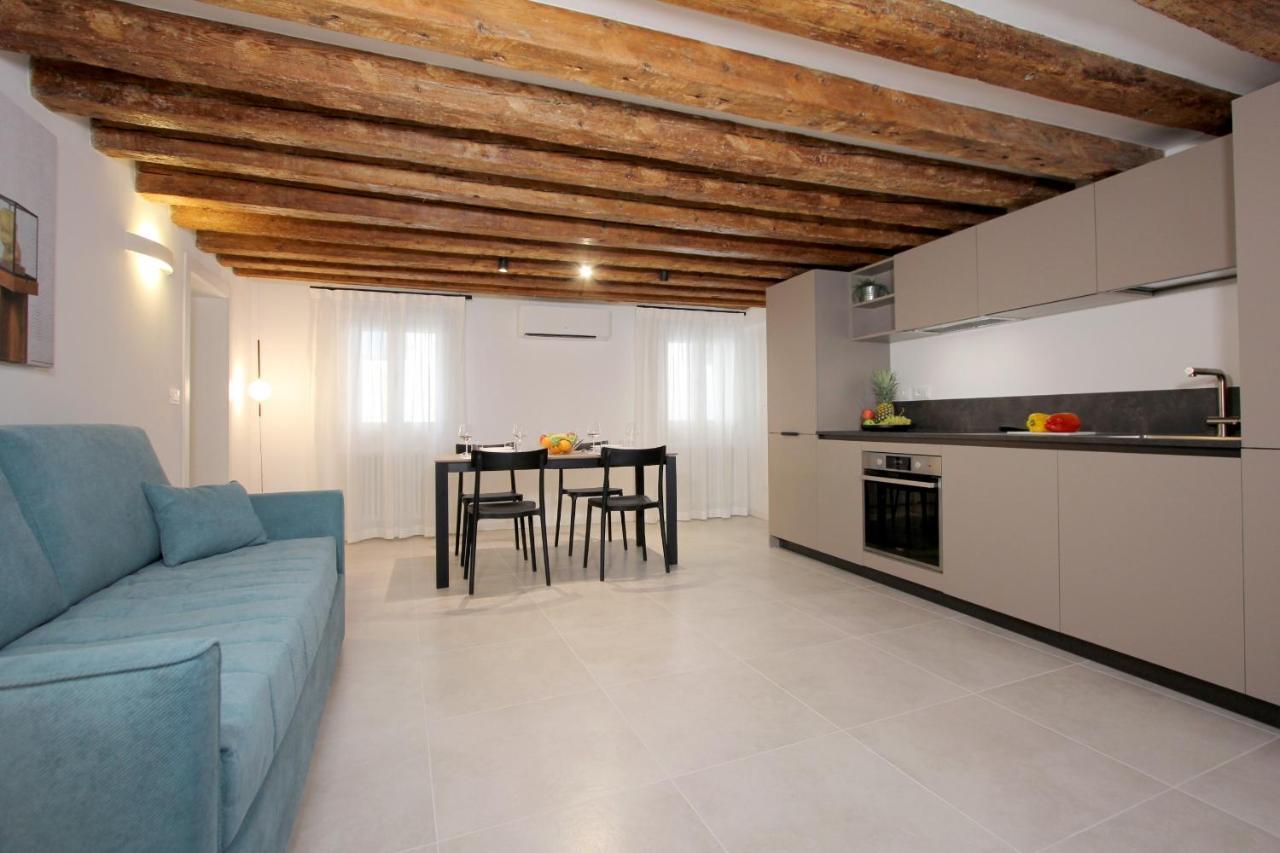 Modern Art Apartment Venedig